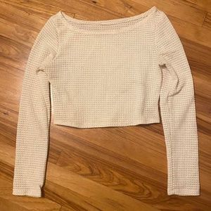 Lace long sleeve crop top